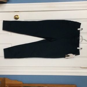 HIGH WAISTED ELONGATING LEG JEANS.